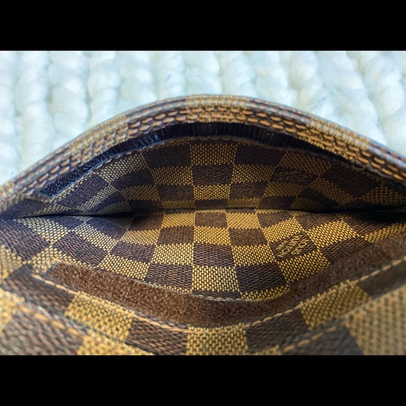 Louis Vuitton Geronimos belt bag - Picture 5 of 13